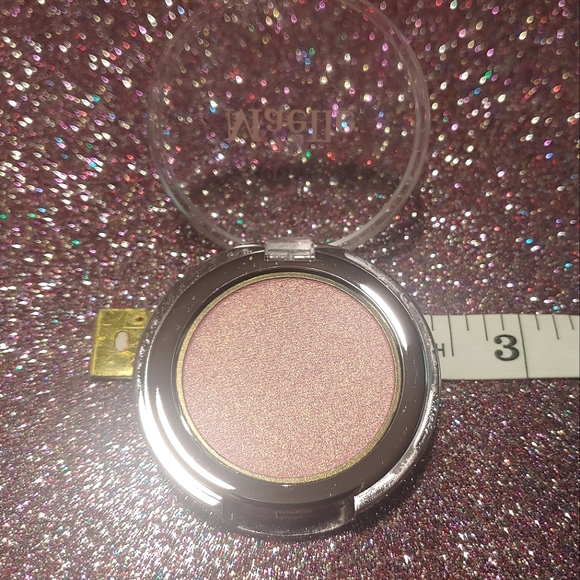 Maelle Beauty Makeup Light Beam Sunkissed Highlighter Single Maelle